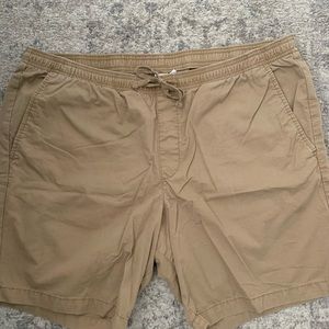 Khaki/Nude ‘stretch’ shorts